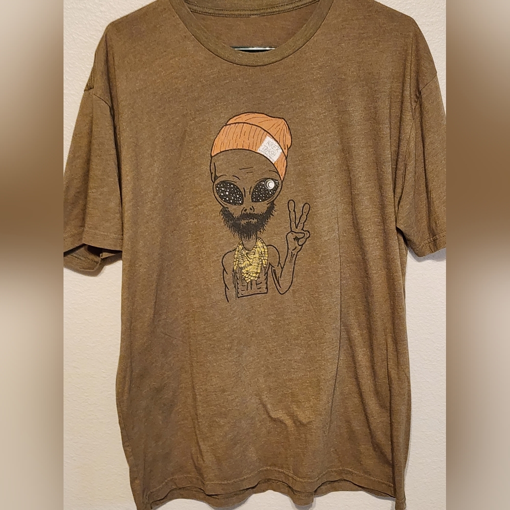 Alien Tshirt - image 1